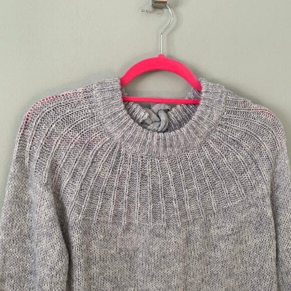 LC Lauren Conrad gray long balloon sleeve crewneck lightweight‎ sweater - Picture 4 of 11